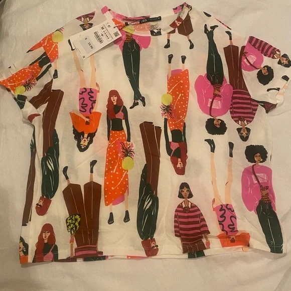 COPY - BEAND NEW: ZARA Graphic T-shirt - Picture 2 of 4